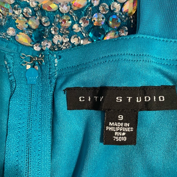 City Studio Formal Dress - Picture 6 of 6